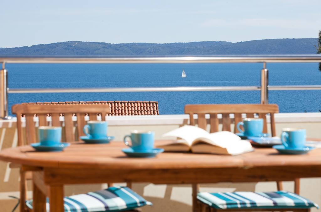 Apartments Medvid Trogir Quarto foto